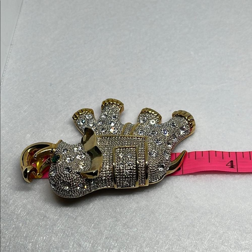 Exceptional Gold and Silver tone vintage large Elephant Brooch pin - Picture 10 of 13